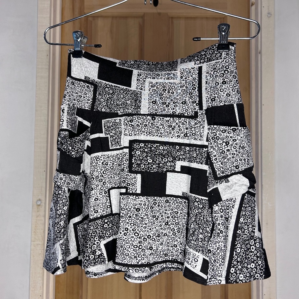 Maxx Razy Flippy Mini Skirt with Pockets!